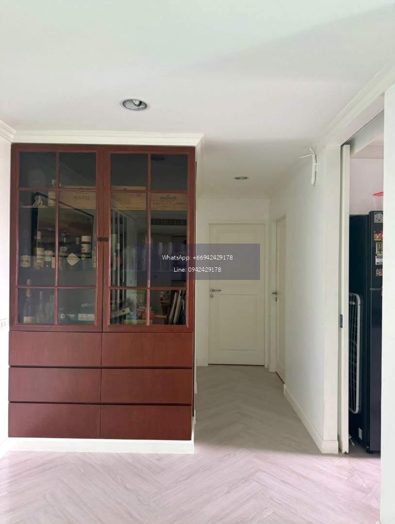 Cat Friendly Condo-Phrom Phong