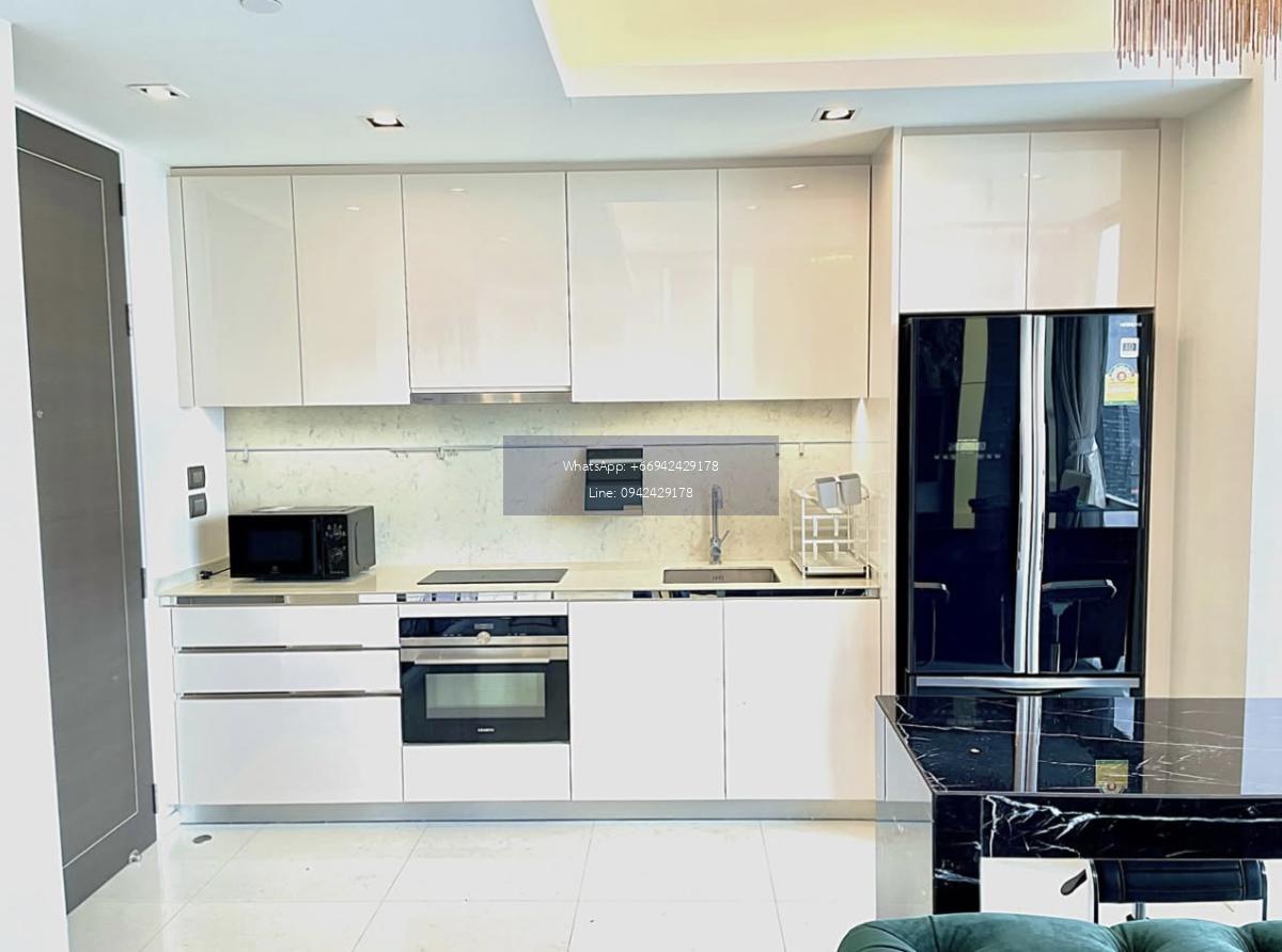 Condo for Sale | The Bangkok Sathorn With Private Elevator 